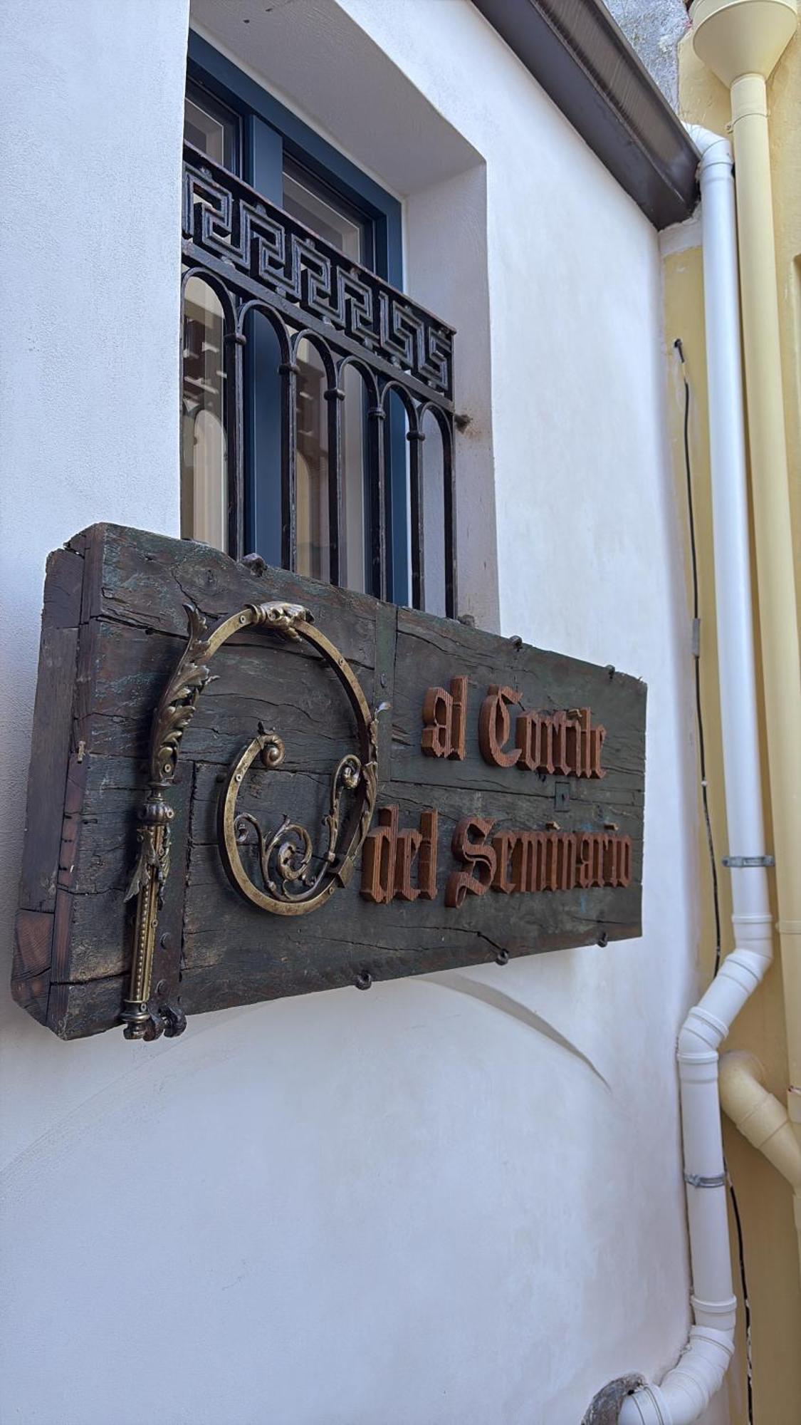 Al Cortile Del Seminario Apartment Cefalu Bagian luar foto